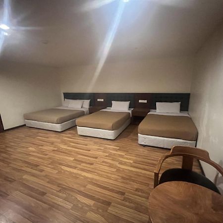 Iris House Hotel 伯恩仓 外观 照片