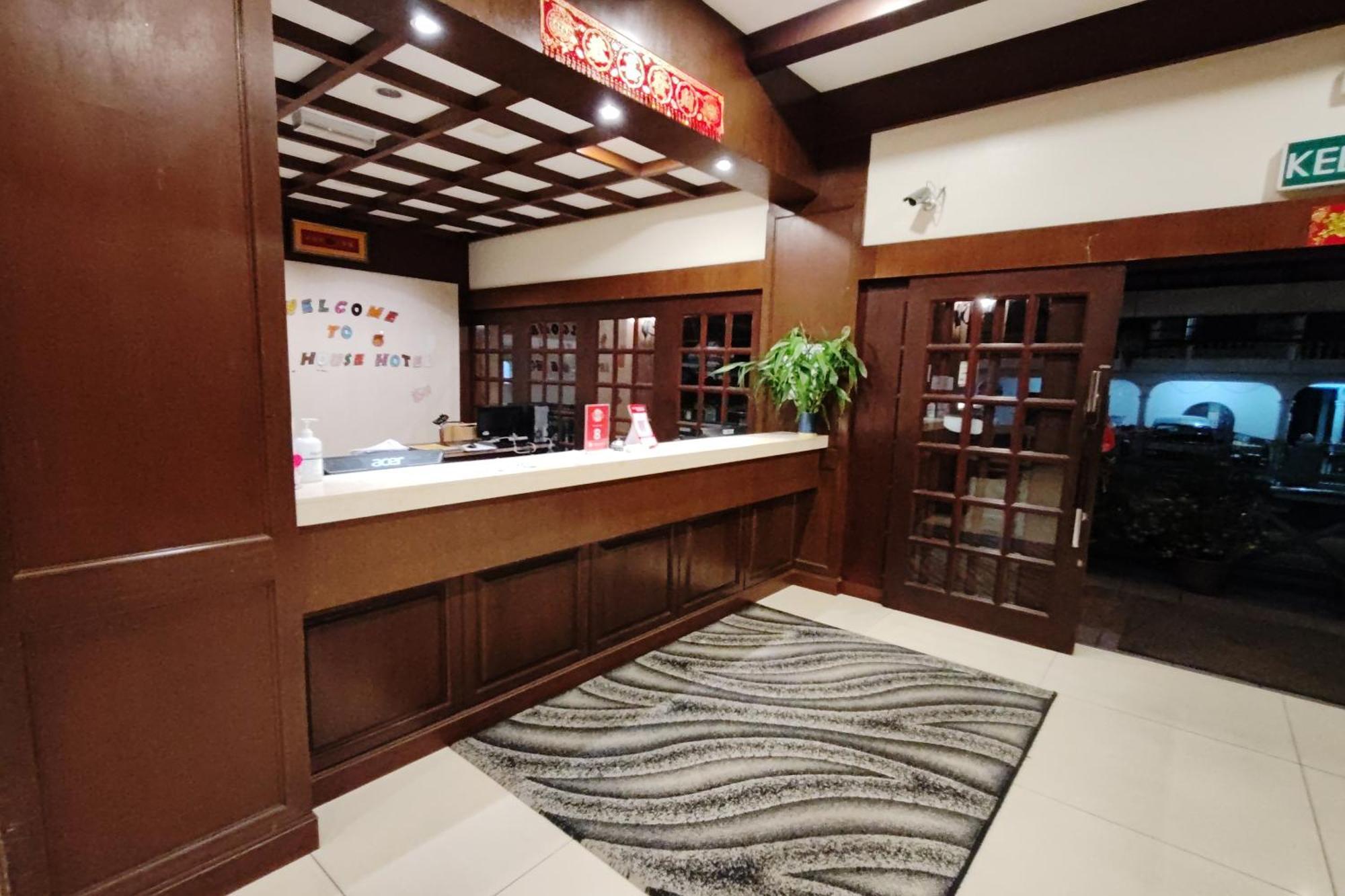 Iris House Hotel 伯恩仓 外观 照片